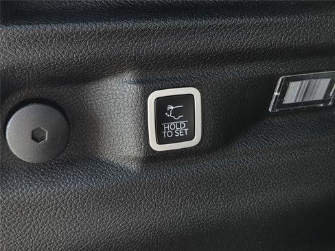 New 2026 Jeep Grand Cherokee L Limited image 34