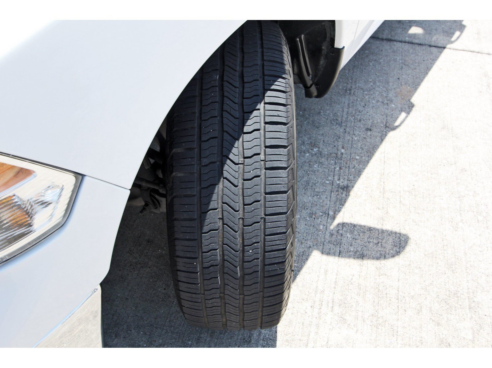 Used 2024 RAM 1500 Classic SLT AWD/4WD image 28