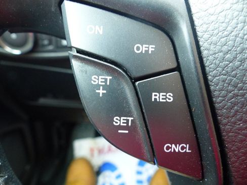 Used 2020 Ford Edge SEL w/ Convenience Package image 27