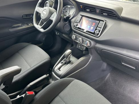 New 2025 Nissan Kicks S image 16