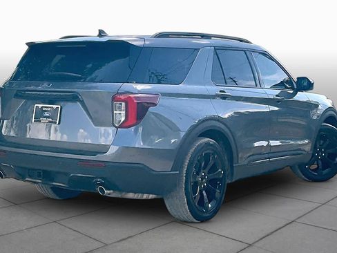Certified 2023 Ford Explorer ST-Line w/ Class IV Trailer Tow Package RWD image 12