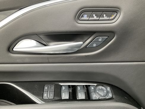 Used 2024 Cadillac Escalade Sport AWD/4WD image 27