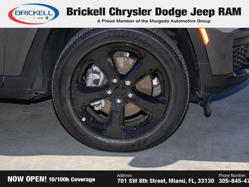 Used 2025 Jeep Grand Cherokee L Altitude image 42