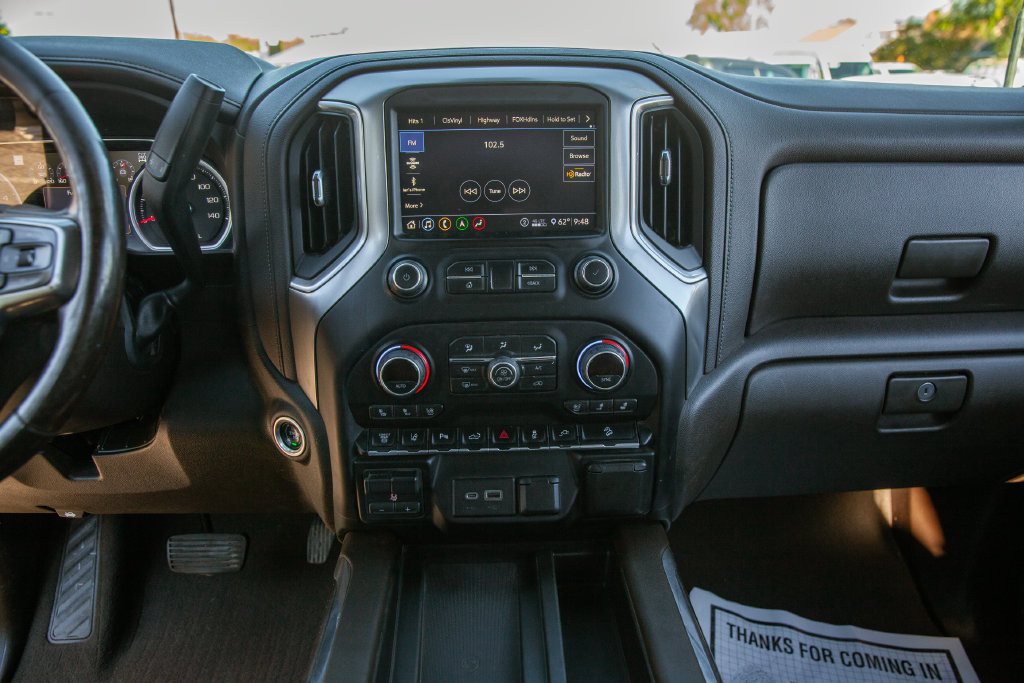 Used 2020 Chevrolet Silverado 2500 LTZ w/ LTZ Plus Package AWD/4WD image 13