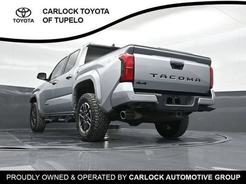 Used 2025 Toyota Tacoma TRD Sport w/ TRD Sport Upgrade Package AWD/4WD image 59