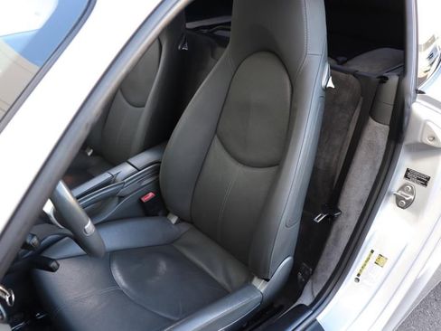 Used 2009 Porsche Cayman image 17