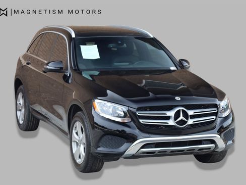 Used 2017 Mercedes-Benz GLC 300 image 5