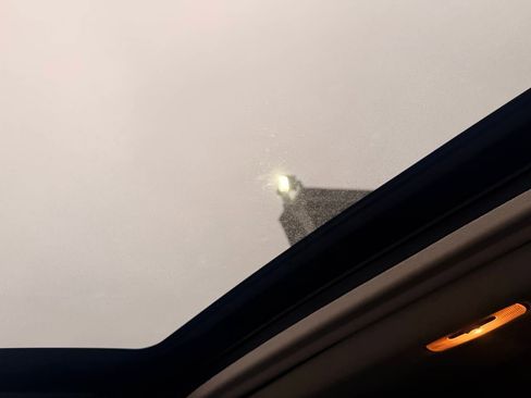 Used 2017 Honda HR-V EX image 19