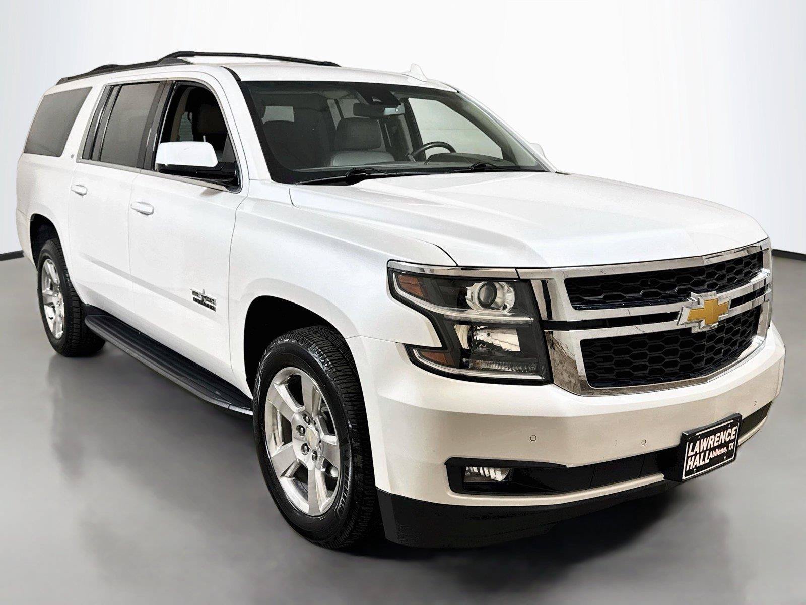 Used 2018 Chevrolet Suburban LT w/ Texas Edition Package RWD image 3