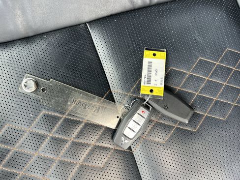 Used 2022 Mitsubishi Outlander SEL FWD image 37
