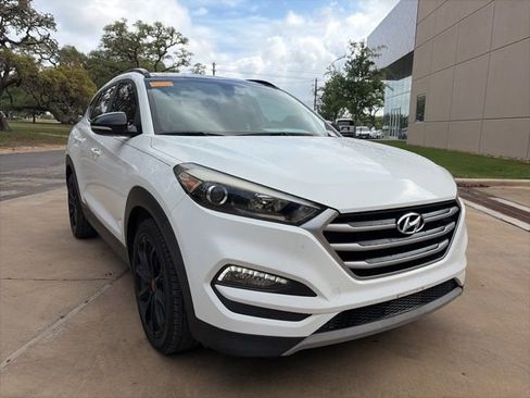Used 2017 Hyundai Tucson Night w/ Cargo Package image 5