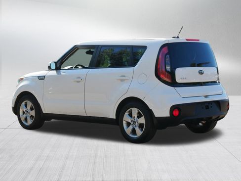 Used 2018 Kia Soul w/ Convenience Package FWD image 5