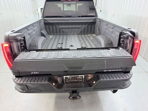 Used 2024 GMC Sierra 2500 Denali w/ Denali Reserve Package AWD/4WD image 44