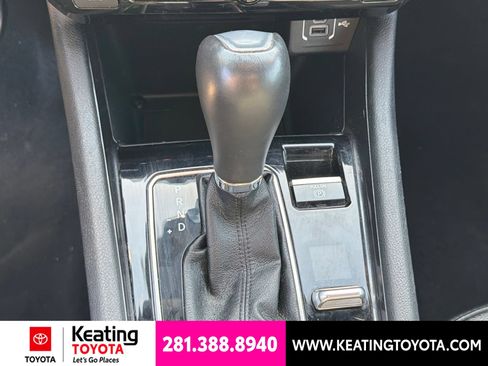 Used 2024 Jeep Compass Latitude AWD/4WD image 17