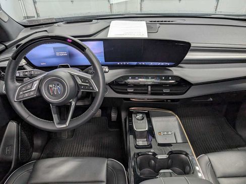 Certified 2025 Buick Enclave Avenir w/ Super Cruise Package AWD/4WD image 18