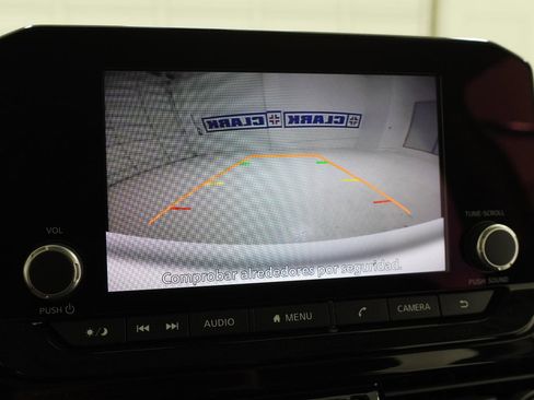 Used 2024 Nissan Pathfinder SV w/ Lighting Package (N92) FWD image 24