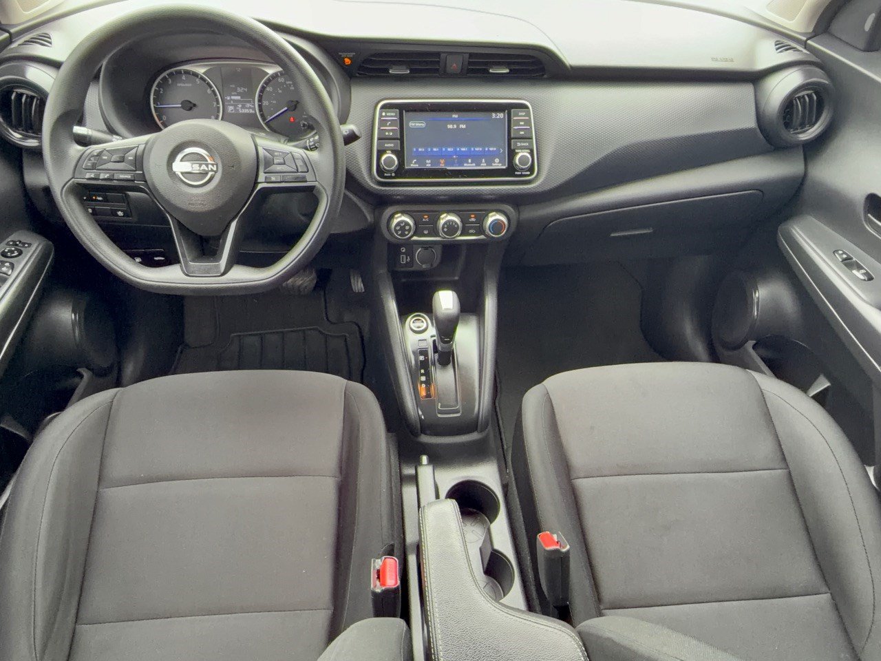 Used 2023 Nissan Kicks S FWD image 17