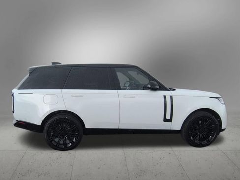 New 2026 Land Rover Range Rover SE image 7