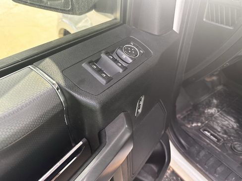 Used 2016 Ford F150 XLT w/ Equipment Group 302A Luxury image 15