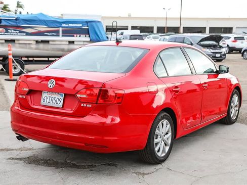 Used 2012 Volkswagen Jetta SE image 4