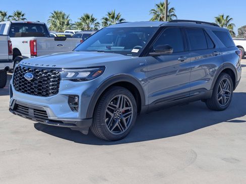 New 2026 Ford Explorer ST-Line RWD image 5