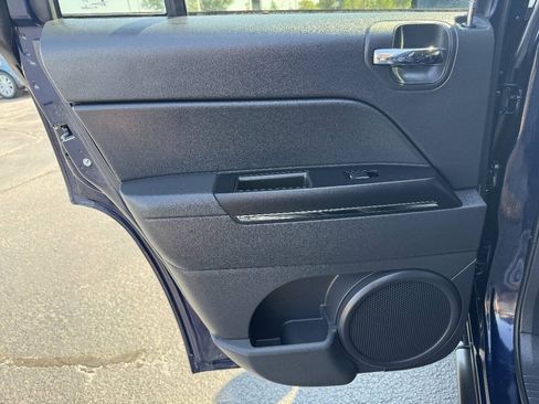 Used 2012 Jeep Compass Limited w/ Sun/Sound Group FWD image 17