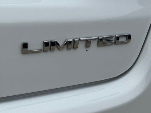 Certified 2025 Jeep Compass Limited AWD/4WD image 30