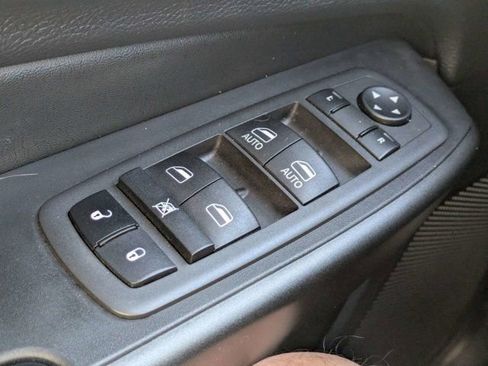 Used 2022 Jeep Cherokee Trailhawk w/ Premium Leather Package image 20