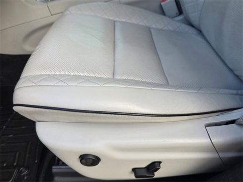 Used 2018 Jeep Grand Cherokee Summit image 19