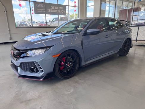 Used 2019 Honda Civic Type R image 14