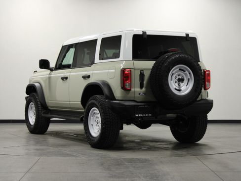 New 2026 Ford Bronco Heritage Edition image 6