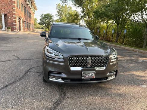 Used 2020 Lincoln Aviator Reserve w/ Equipment Group 202A AWD/4WD image 13