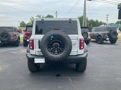 New 2026 Ford Bronco Badlands w/ Sasquatch Package AWD/4WD image 6