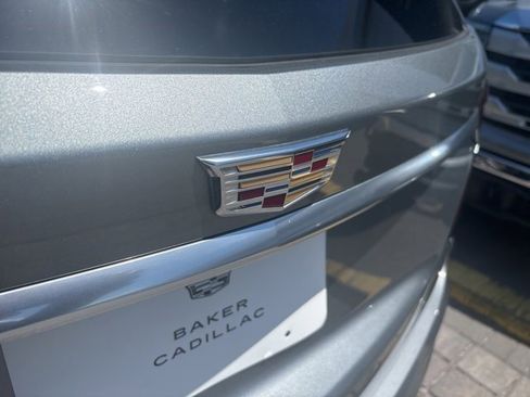 Certified 2025 Cadillac XT6 Premium Luxury image 9