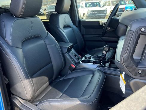 New 2026 Ford Bronco Big Bend image 9