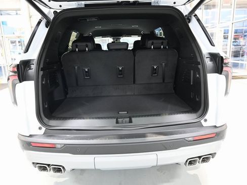 New 2026 Chevrolet Traverse LT w/ Driver Confidence Package image 25