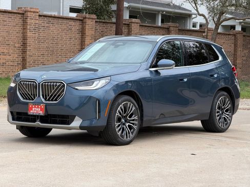 Used 2025 BMW X3 xDrive30i w/ Premium Package image 10