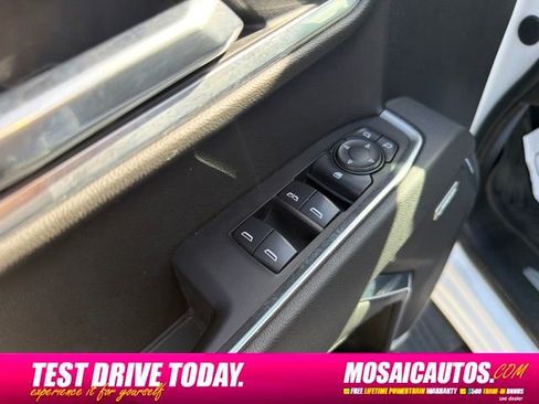Used 2025 GMC Sierra 1500 Elevation w/ Preferred Package AWD/4WD image 21