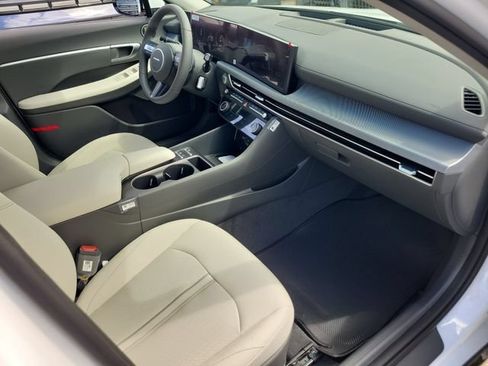 New 2026 Hyundai Sonata SEL FWD image 21