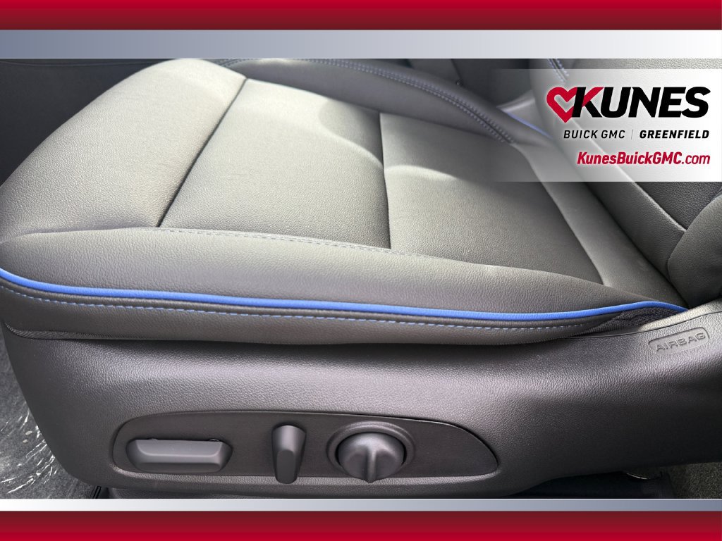 New 2026 Buick Envista Sport Touring w/ Convenience I Package FWD image 23
