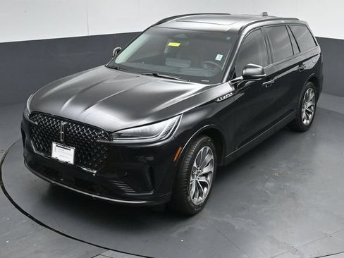 Certified 2025 Lincoln Aviator AWD w/ Jet Appearance Package image 45