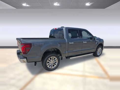 New 2025 Ford F150 Lariat w/ Equipment Group 501A Mid image 9