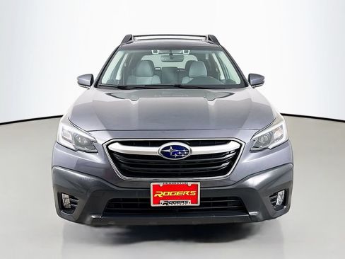 Used 2020 Subaru Outback Premium AWD/4WD image 2