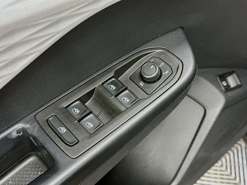 Used 2023 Volkswagen Taos S w/ IQ Drive S Package AWD/4WD image 15