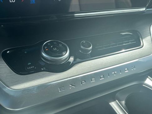 New 2026 Ford Expedition Platinum w/ Driver's Package AWD/4WD image 27
