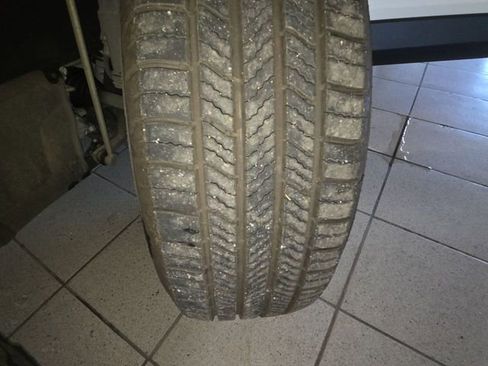 Used 2018 Toyota RAV4 XLE image 25