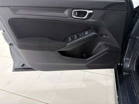 Used 2025 Honda Civic Sport image 10