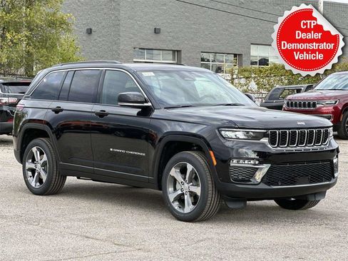 New 2025 Jeep Grand Cherokee Limited image 1