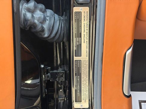 Used 2013 Bentley Continental GT image 33