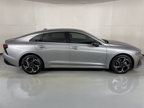 New 2026 Kia K5 GT-Line image 9